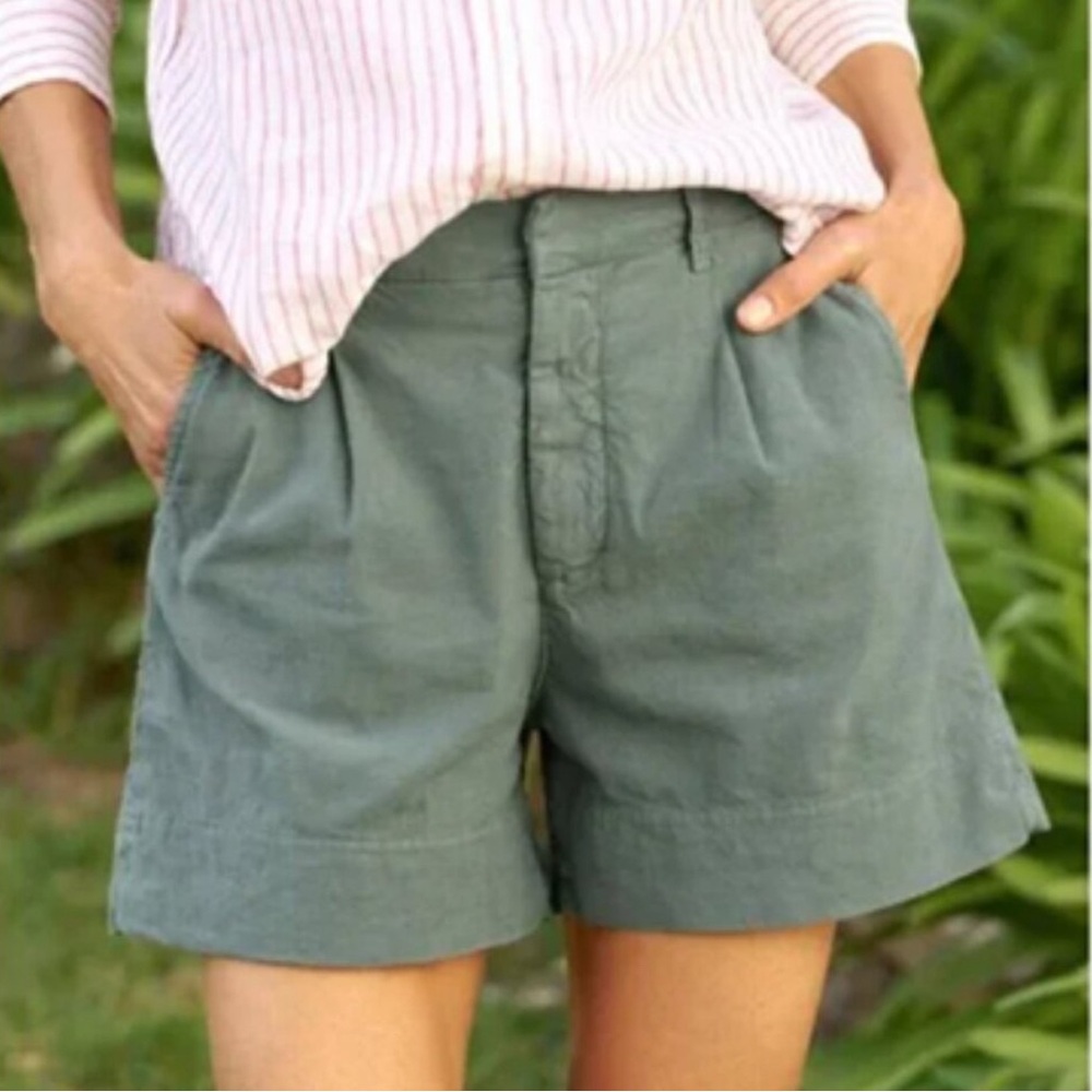 Frank & Eileen Rosemary Waterford Walking Shorts